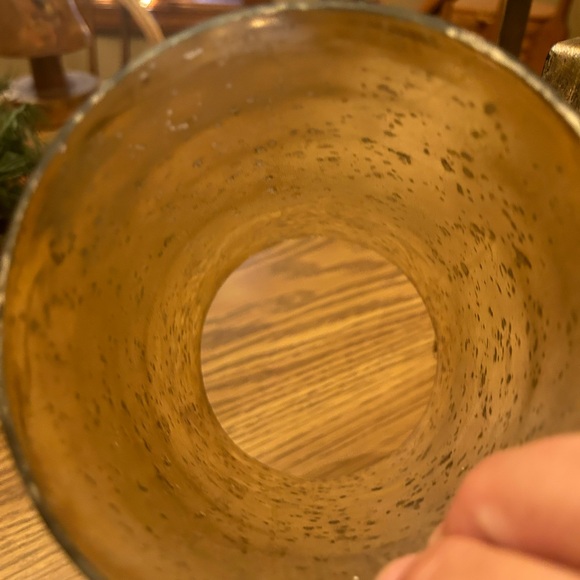 Christmas gift candle holder - present - rubbed gold - glass & metal - Picture 9 of 11